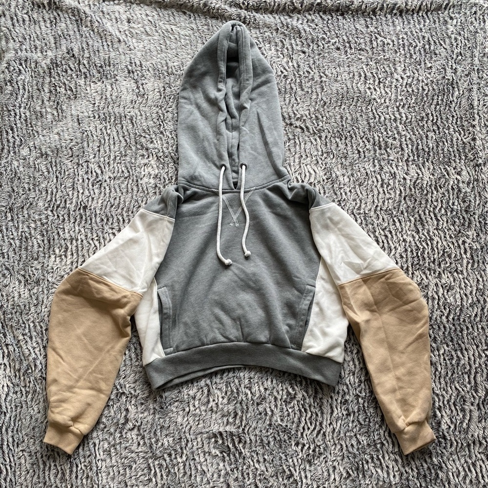 Abercrombie cropped hoodie